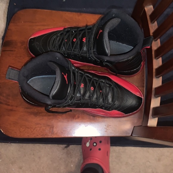 Jordan 12 flu games - Picture 4 of 4